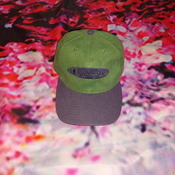 Champion Corduroy Strap Back Hat - Picture 1 of 5